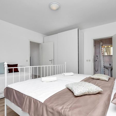 Apartments Marija Makarska Buitenkant foto