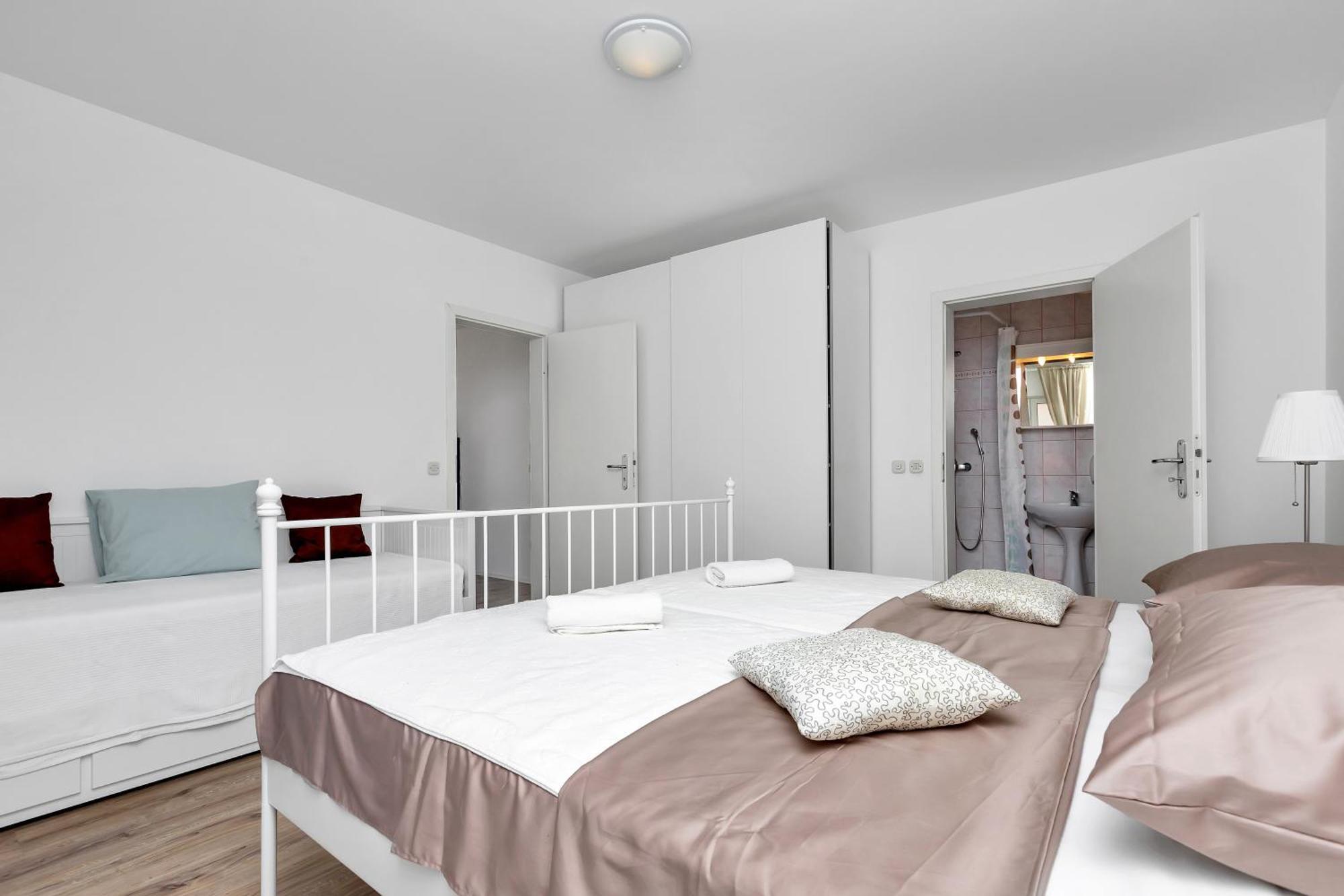 Apartments Marija Makarska Buitenkant foto