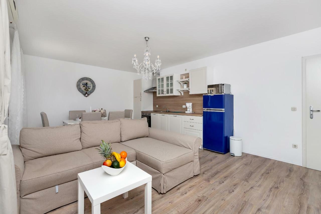 Apartments Marija Makarska Buitenkant foto