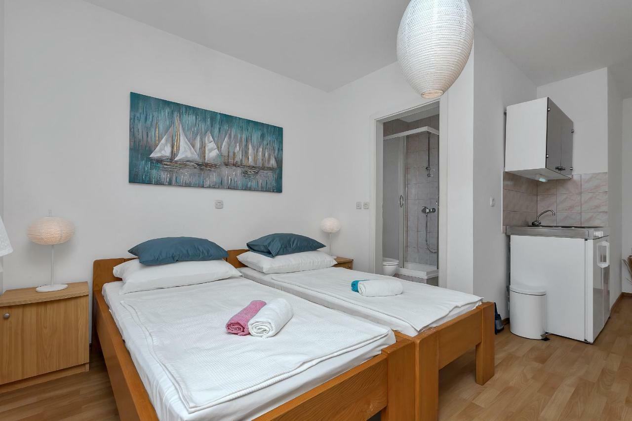 Apartments Marija Makarska Buitenkant foto